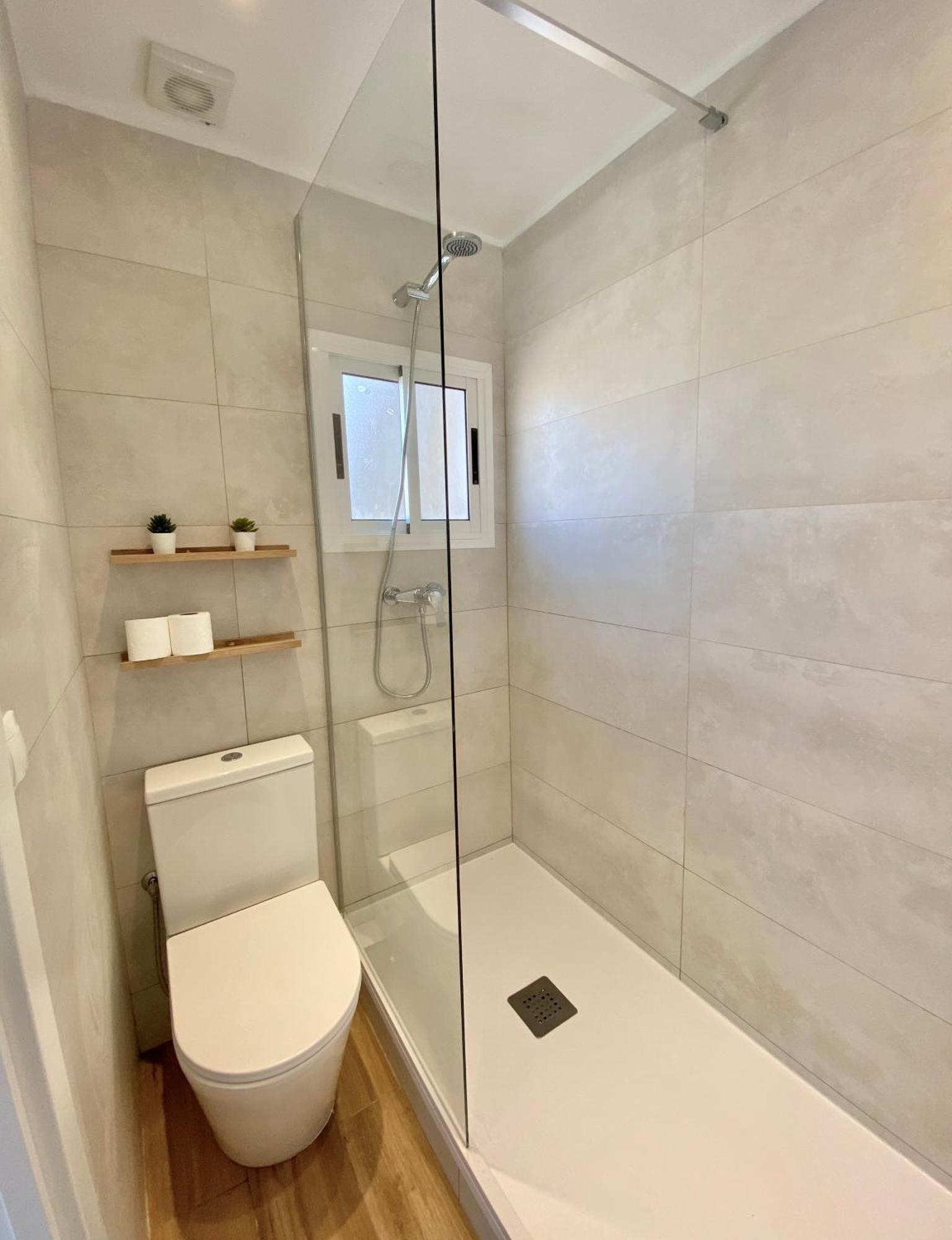 Suite Apartment Anselm Barcelona Cornellà de Llobregat Extérieur photo